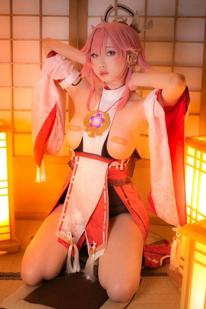 119+ Ảnh Yae Miko cosplay sexy quyến rũ khó rời mắt Yae Miko cosplay sexy ảnh nóng