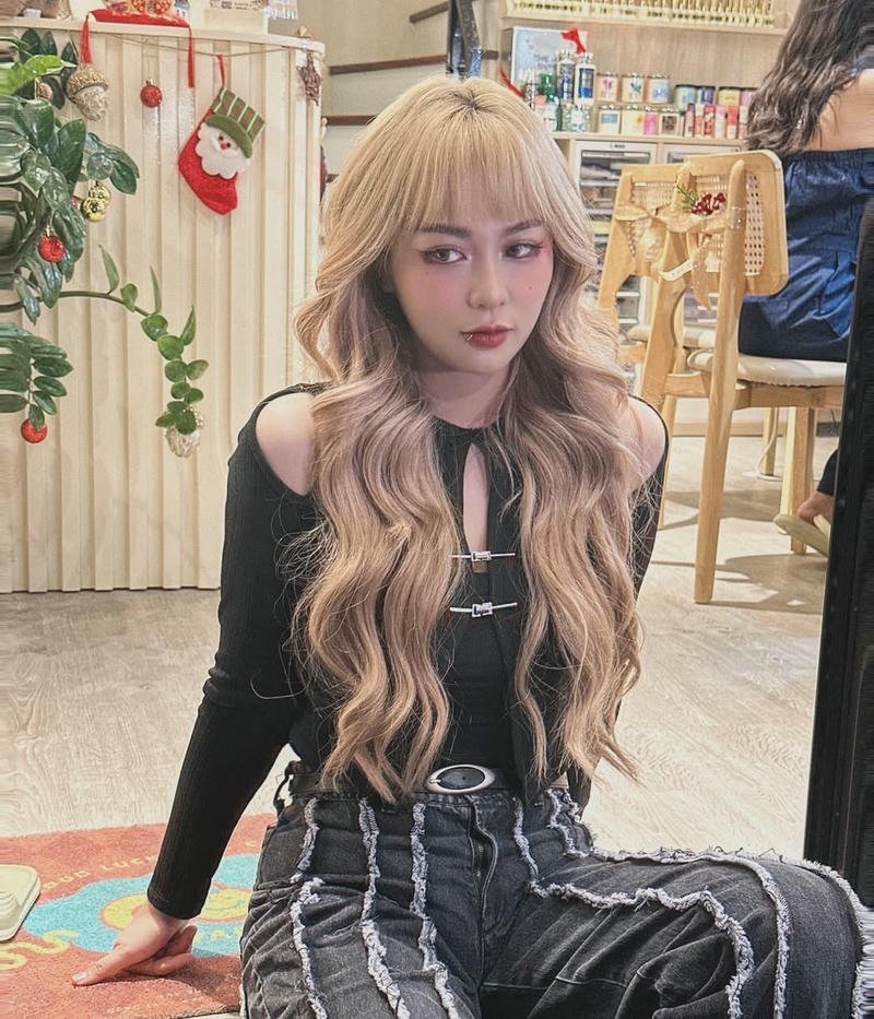 Misthy sexy phong cách thời trang rất nổi bật