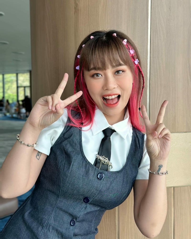 Misthy sexy phong thái tự nhiên rất thu hút