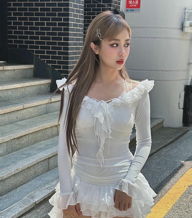 Misthy sexy thần thái cuốn hút rất tự nhiên