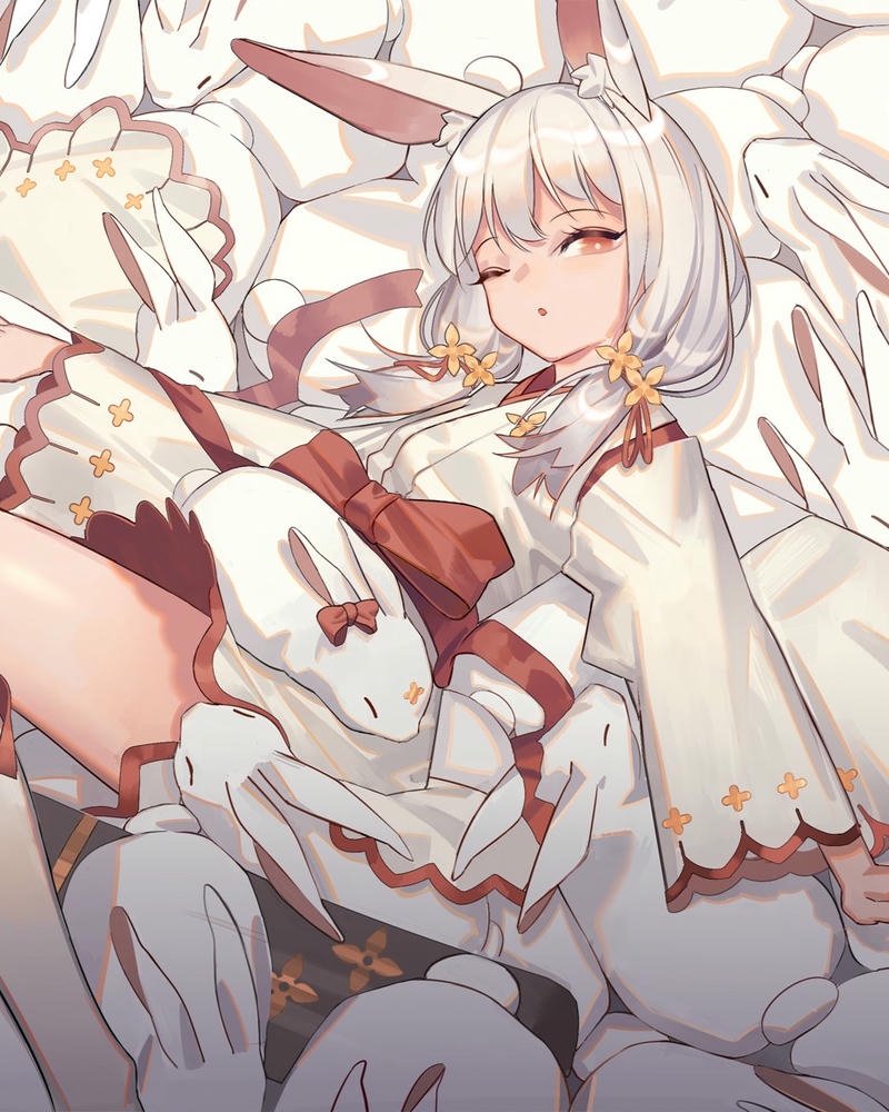 Waifu Bunny tóc đen dài mượt mà mắt long lanh