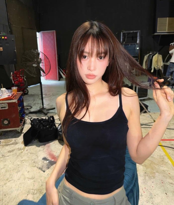 ảnh tiểu vy bikini tạo hình gợi cảm