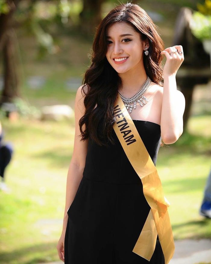 body huyền my bikini vẻ đẹp khó rời mắt