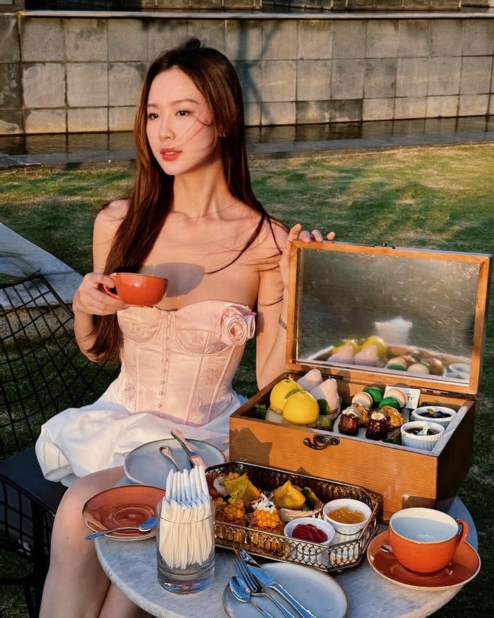 hình ảnh lê nguyễn bảo ngọc bikini chi tiết vải