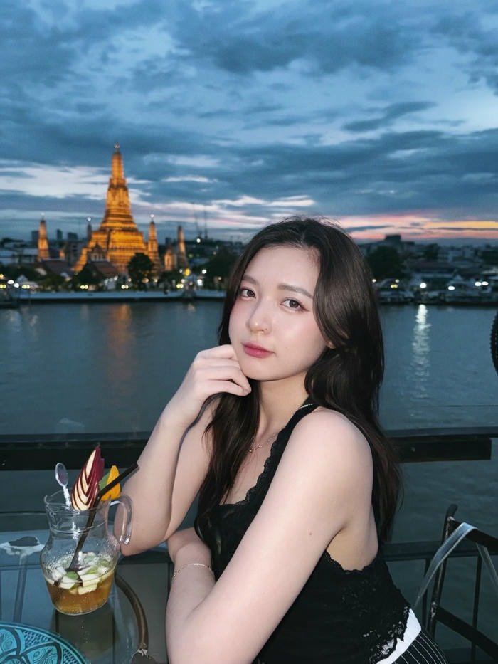 hình ảnh mc phương thảo bikini hồ bơi