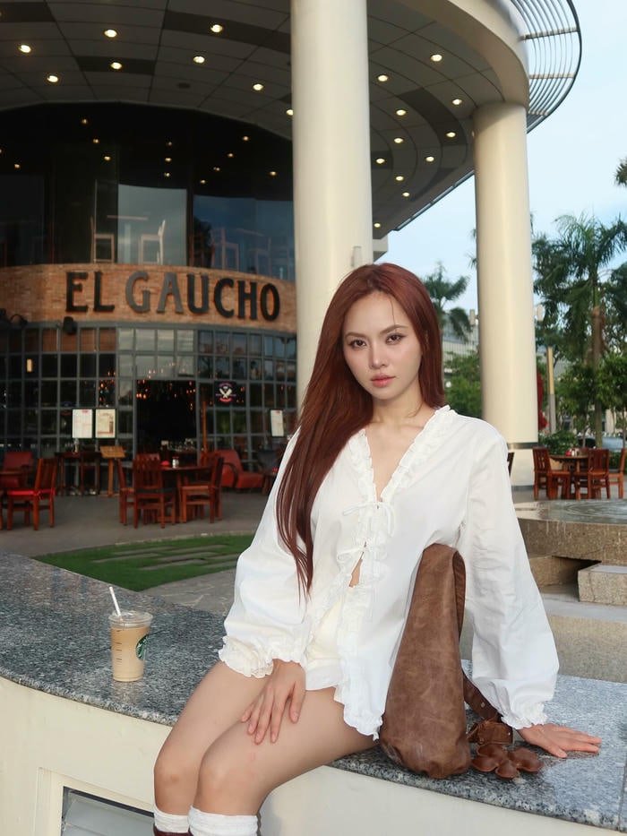 hình ảnh ngô lan hương bikini dáng vóc hài hòa