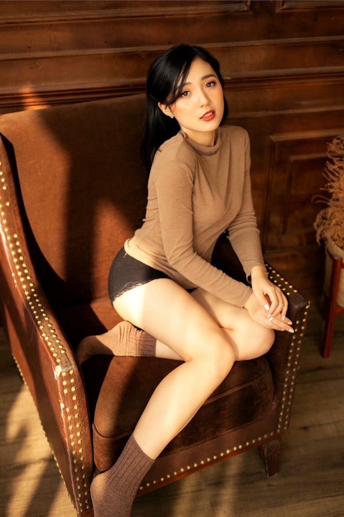 khung cảnh bãi biển ảnh mc phương thảo bikini