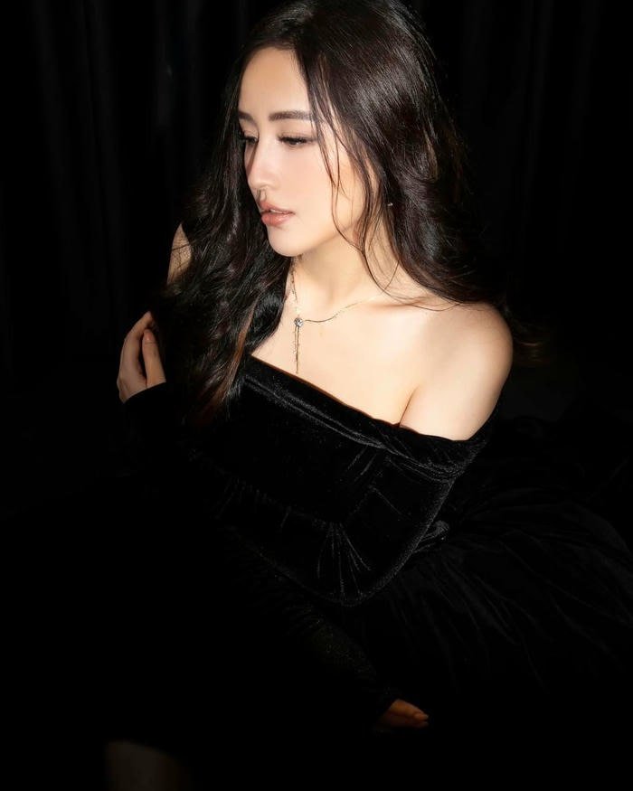 mai phương thúy bikini phong thái quyến rũ