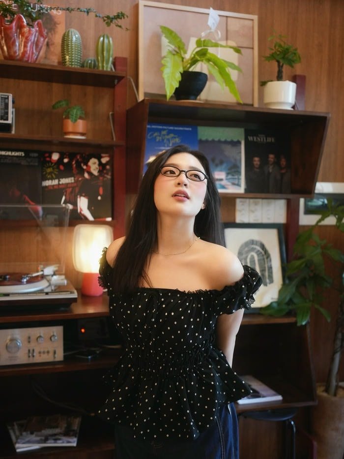 mc phương thảo bikini khung hình cuốn hút