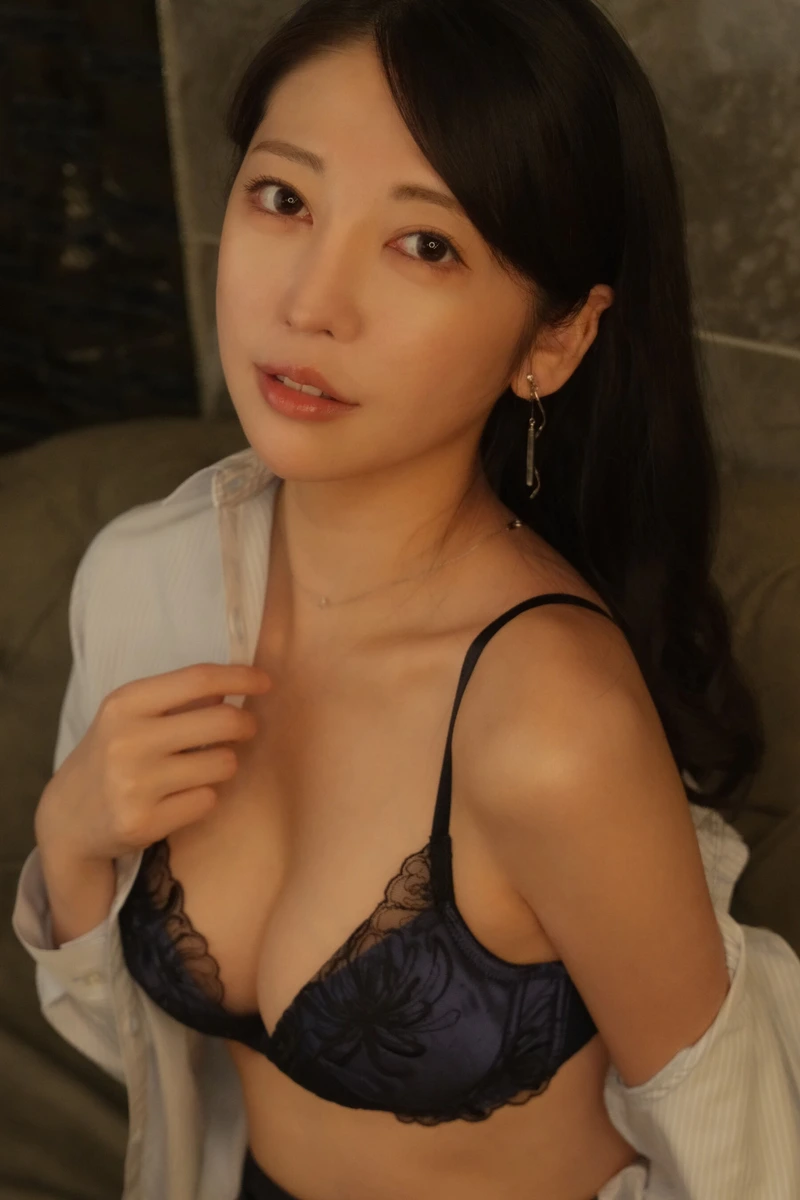 Ảnh sex cô giáo viên xinh đẹp quyến rũ