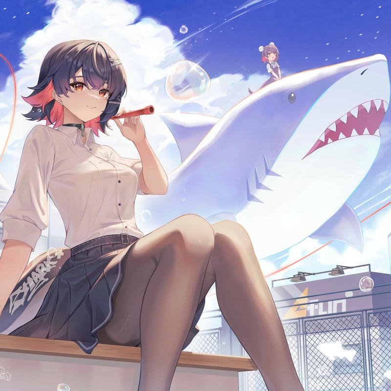 Anime shark girl ngồi ngắm bầu trời mây hình cá mập