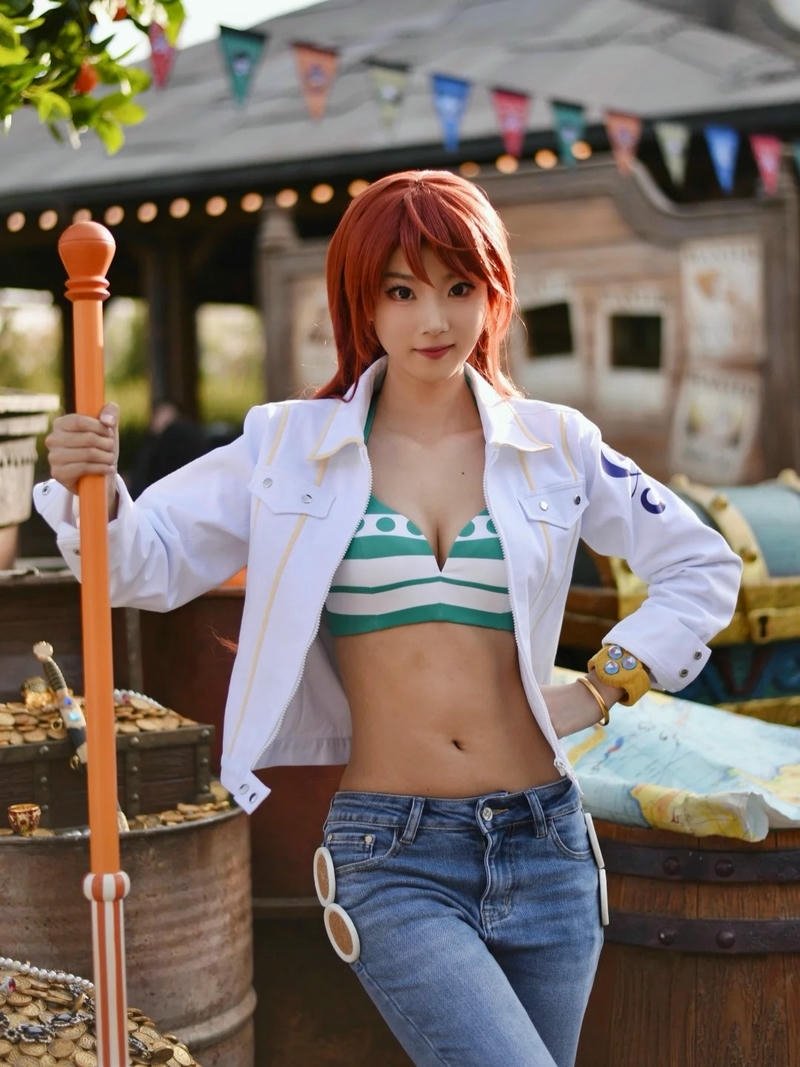 Cosplay nami hình ảnh sống động với chi tiết rõ ràng