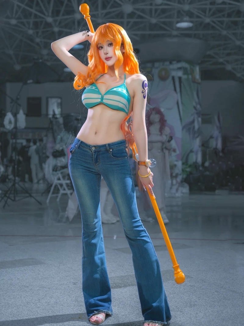 Cosplay nami phong thái cá tính thể hiện rõ nhân vật