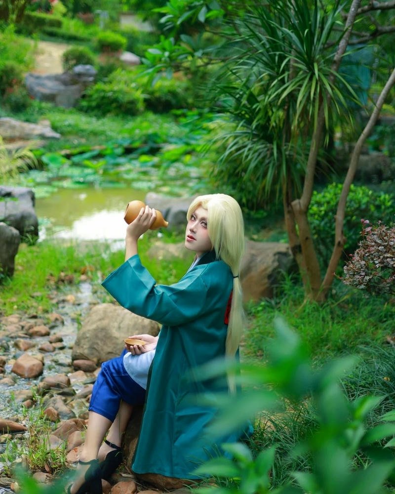 Cosplay tsunade mang diện mạo ấn tượng với nét cá tính rõ