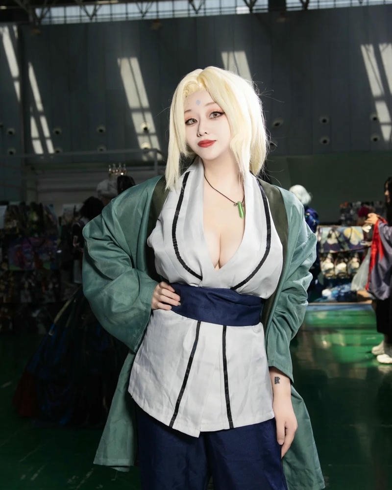 Cosplay tsunade mang diện mạo cá tính với phong cách riêng