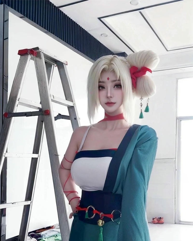 Cosplay tsunade mang phong cách cá tính thu hút ánh nhìn