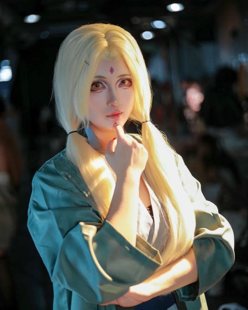 Cosplay tsunade thể hiện vẻ đẹp sắc sảo đầy ấn tượng