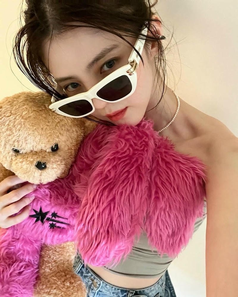 Nét dịu dàng nổi bật trong khoảnh khắc Han So Hee bikini
