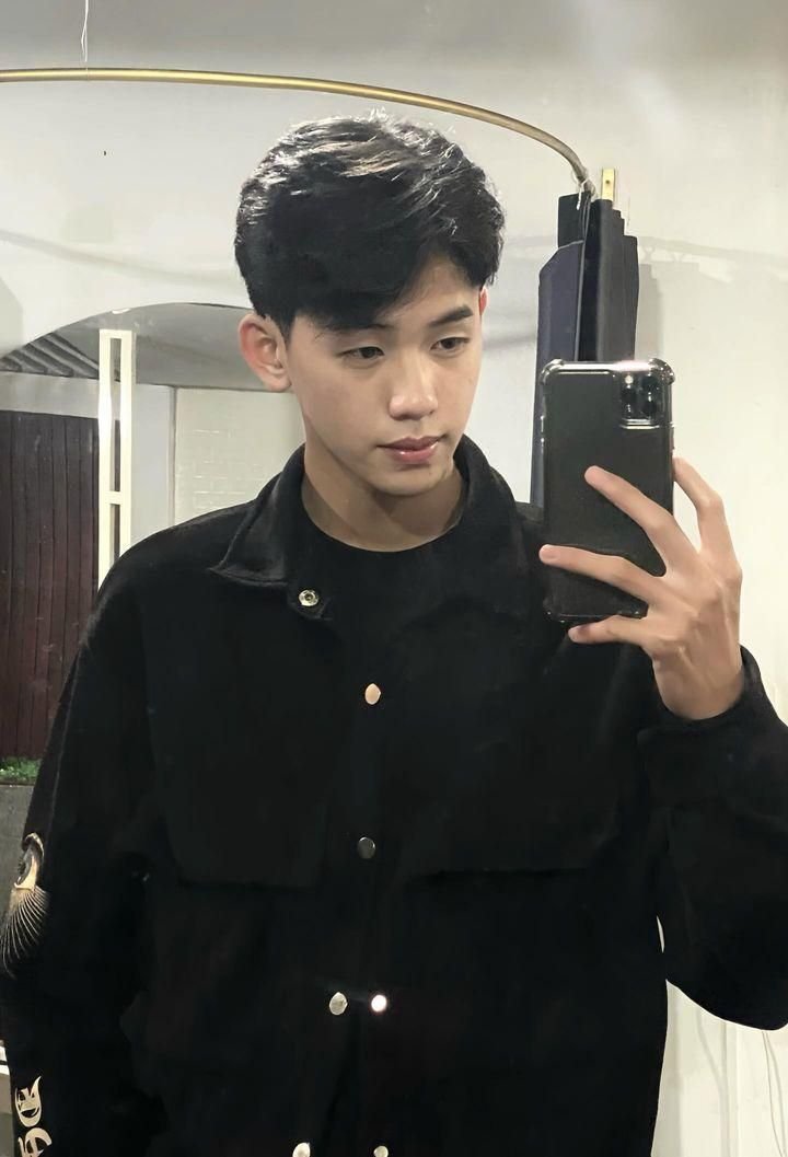 Trần Sơn Biên Tập Viên