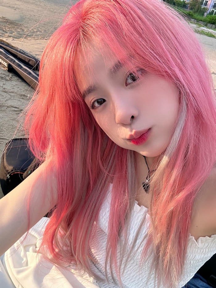 ảnh ngọc kem bikini ánh nhìn cuốn hút