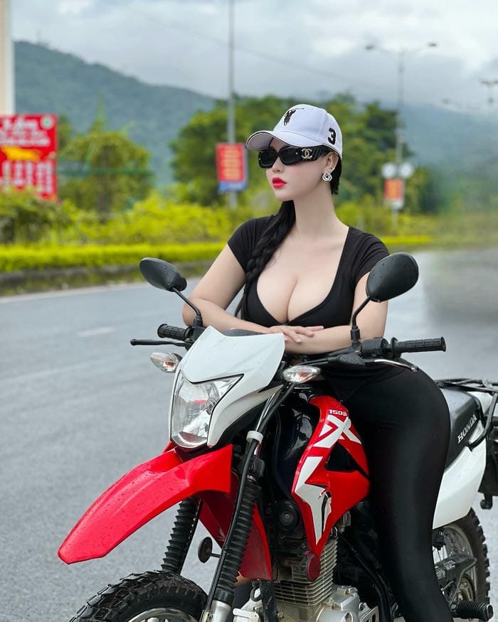 body nổi bật gây mê nguyễn ngọc kim thảo bikini