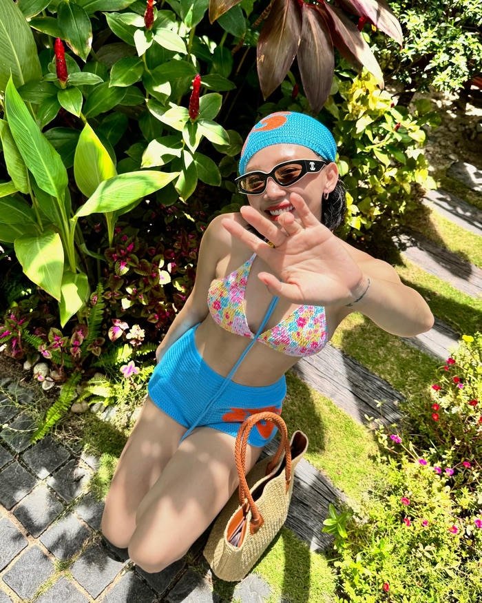 hình ảnh tóc tiên bikini tỏa sáng nổi bật