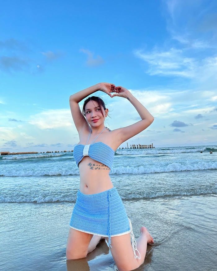 thân hình nóng bỏng khả như bikini sexy nóng