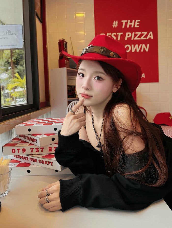 trang phục cuốn hút ngọc kem bikini