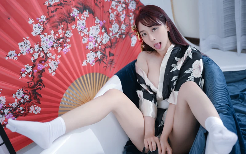 Ảnh sex kimono dâm tình lả lơi