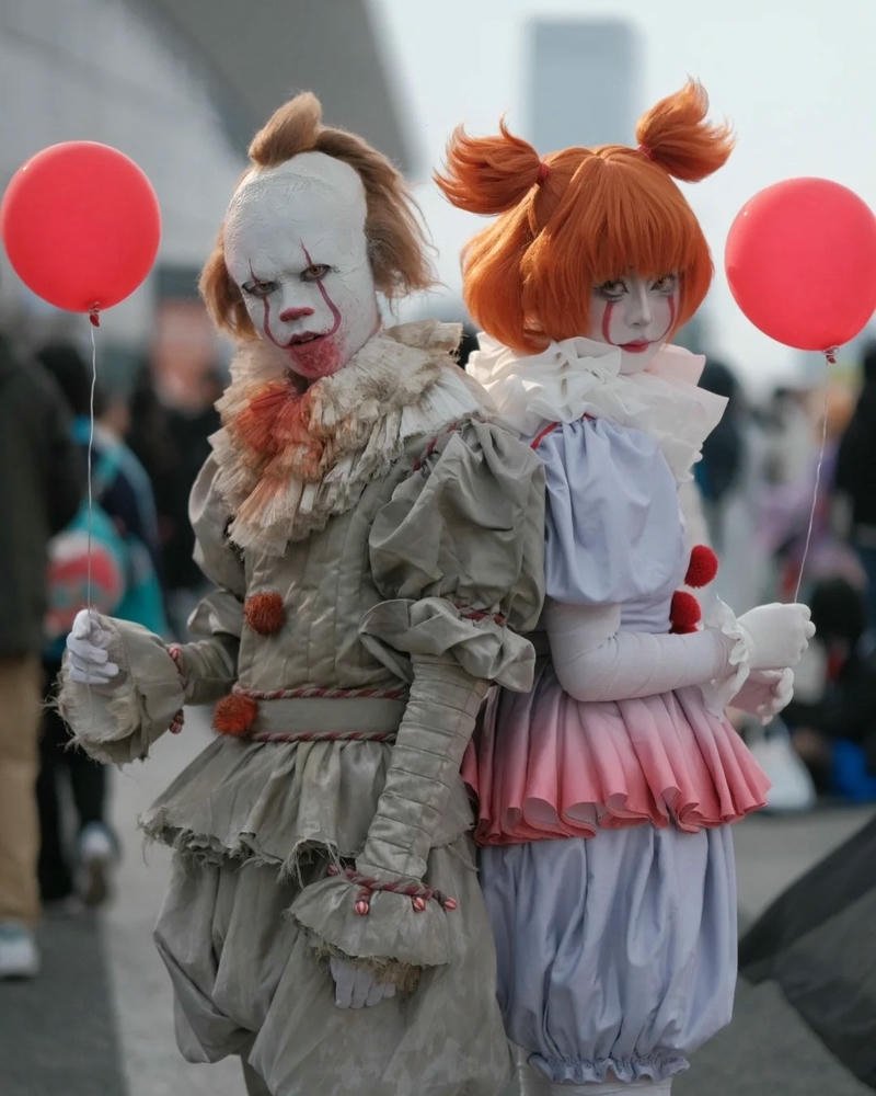 Cosplay ma nữ ánh nhìn lạnh lẽo tạo cảm giác ám ảnh