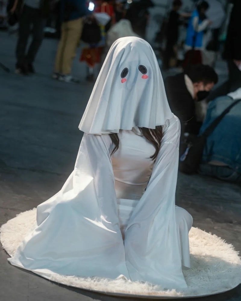 Cosplay ma nữ phong cách hóa thân sáng tạo độc đáo