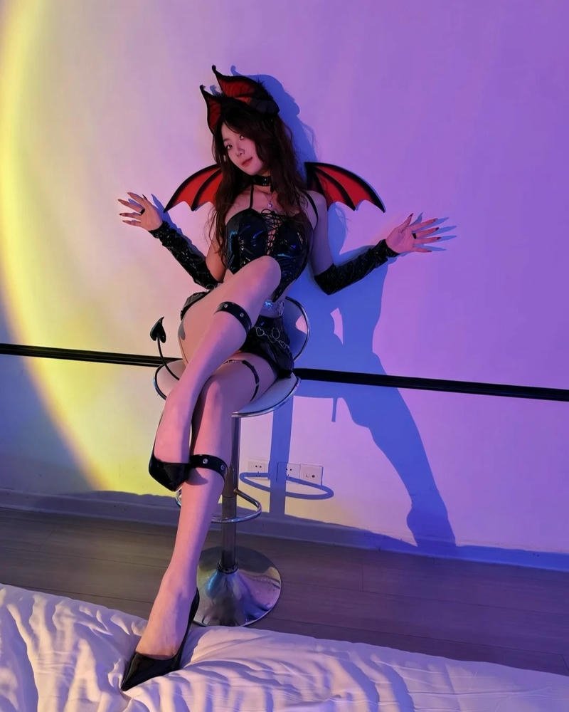 Cosplay ma nữ phong cách khác lạ đầy cuốn hút