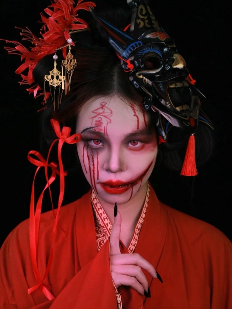 Nhân vật ma cosplay với tạo hình kỳ dị