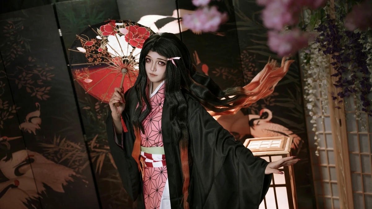 cosplay nezuko thumbnail