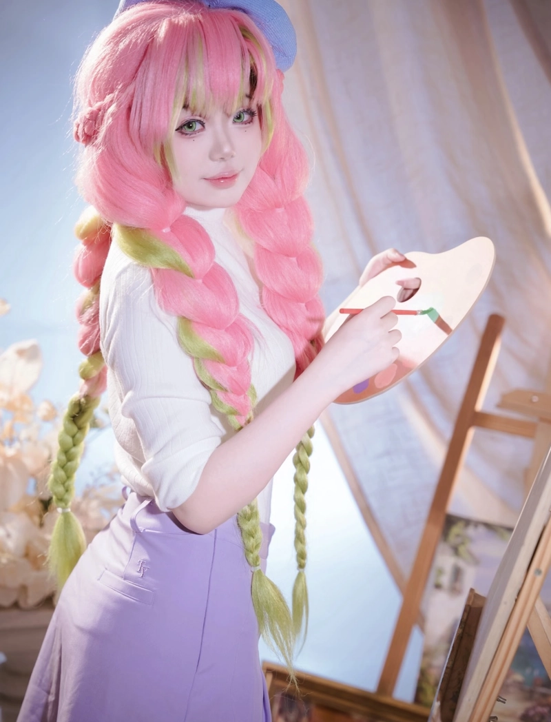 Hình ảnh cosplay Mitsuri cực đẹp tái hiện nhân vật chân thực