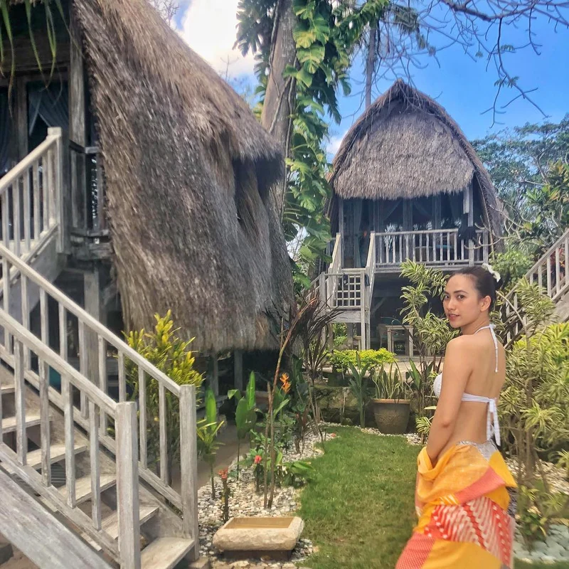Phương Anh Đào mặc bikini thể hiện phong cách gợi cảm mạnh mẽ