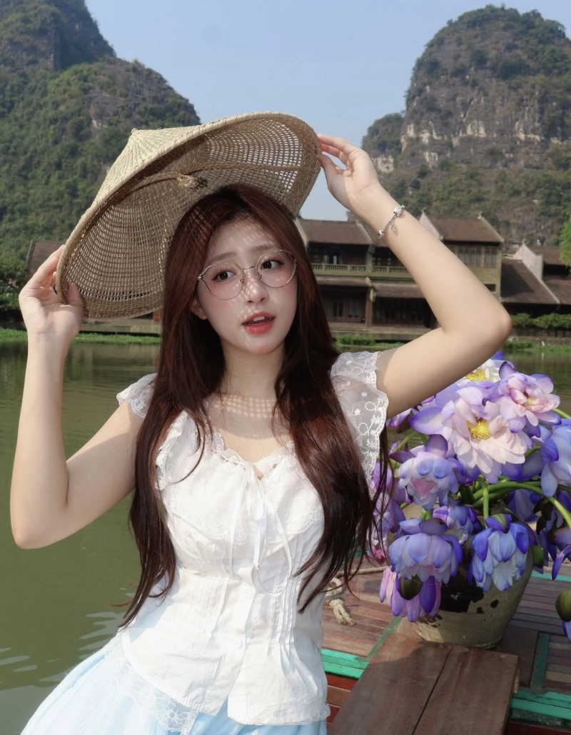 89+ gái xinh Việt Nam cùng vẻ đẹp nổi bật và cuốn hút Hình ảnh gái xinh Việt Nam đẹp nhẹ nhàng
