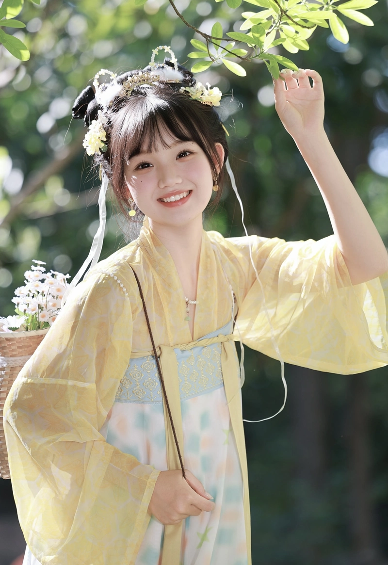 78+ ảnh gái xinh cổ trang cực đẹp nhiều phong cách Hình gái xinh cổ trang đẹp mới mẻ