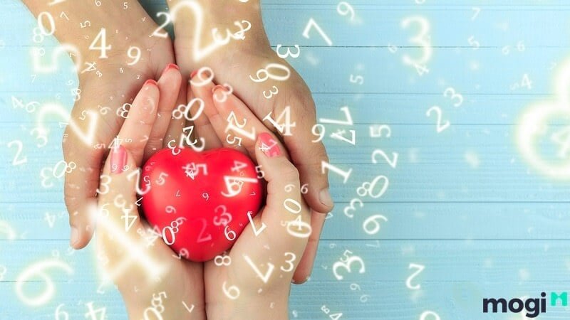 Hình ảnh một cặp đôi hạnh phúc, tượng trưng cho tình yêu vĩnh cửu và bền chặt của số 79