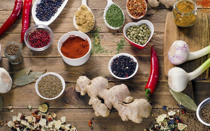 Đinh hương khô, loại gia vị quý giá được làm từ búp nụ chưa nở