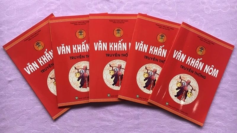 Bài cúng Nôm ông Công ông Táo truyền thống dễ hiểu, thể hiện nét đẹp văn hóa Việt