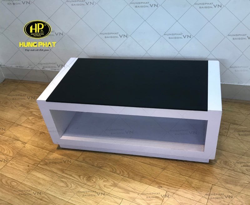 Bàn trà hình vuông chất liệu gỗ công nghiệp