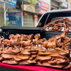 Bát Mã Truy Phong Gỗ Sụn Cẩm Việt Ngang 1m07 -03