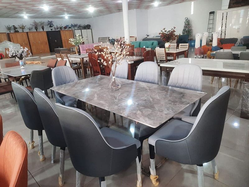 Bên ngoài cửa hàng Nội thất Ngọc Hải tại Bà Rịa Vũng Tàu