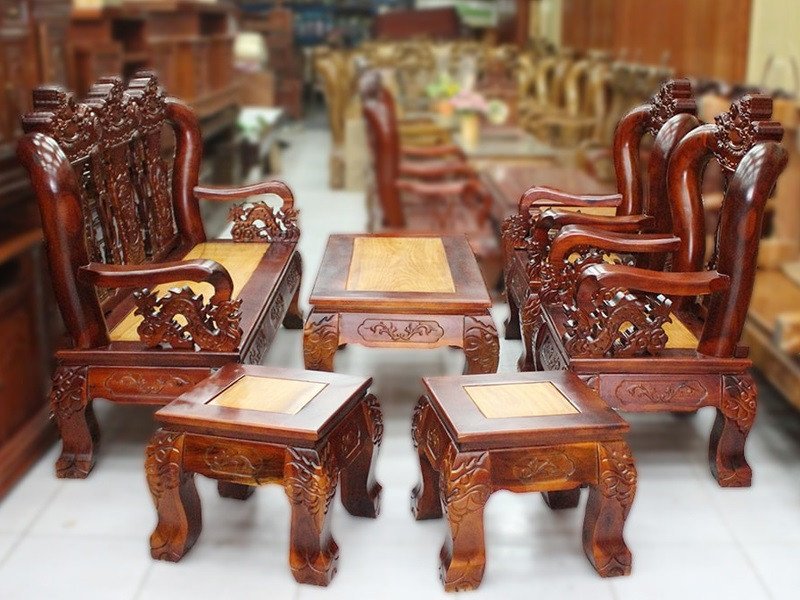 Bộ bàn ghế làm từ gỗ Tràm, minh chứng cho ứng dụng trong nội thất