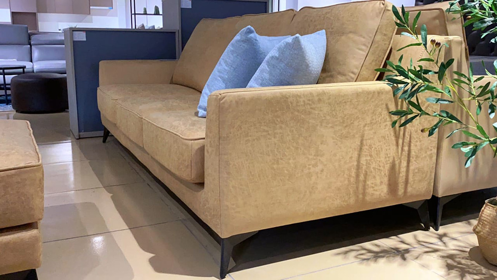 Chân gỗ là gì với nhiều kiểu dáng khác nhau từ tiện tròn đến vuông vắn dùng trong nội thất