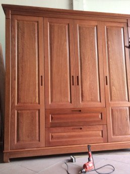Các loại tủ gỗ ép phổ biến như tủ 4 buồng, đa dạng kích thước