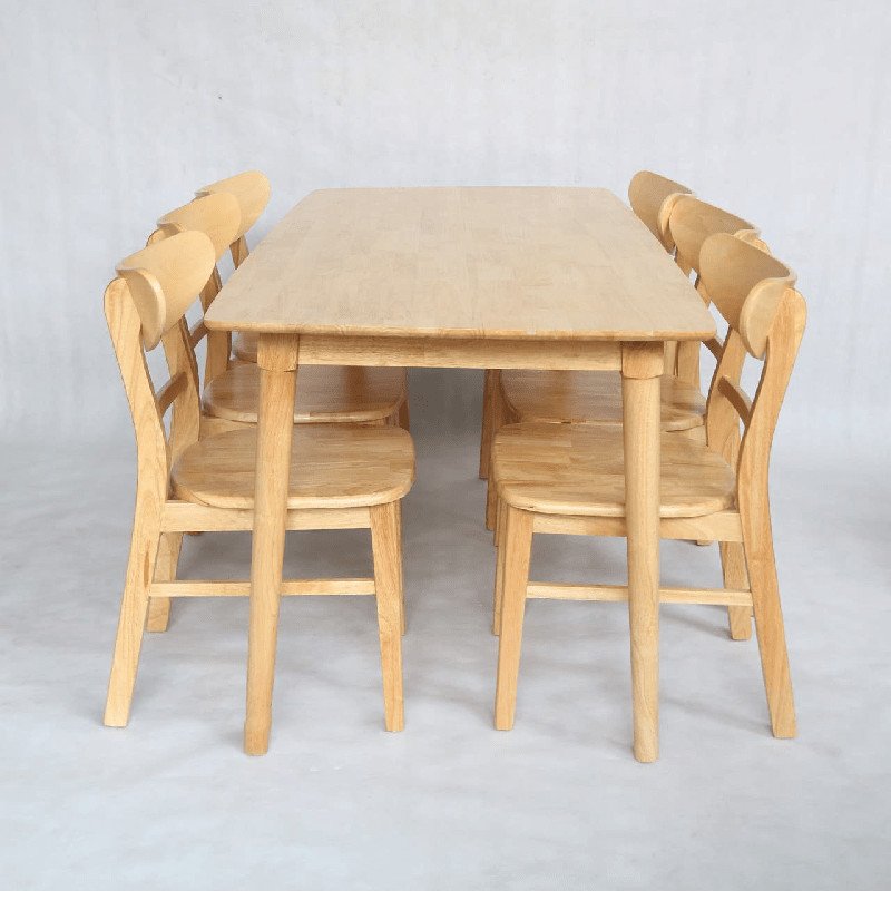 Các sản phẩm nội thất đa dạng làm từ gỗ cao su được ứng dụng rộng rãi