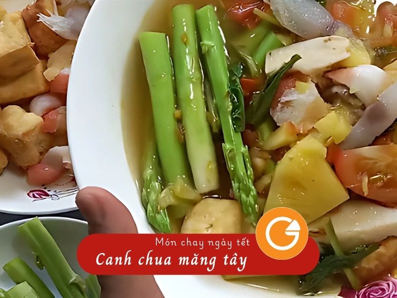 Canh chua măng tây thanh mát