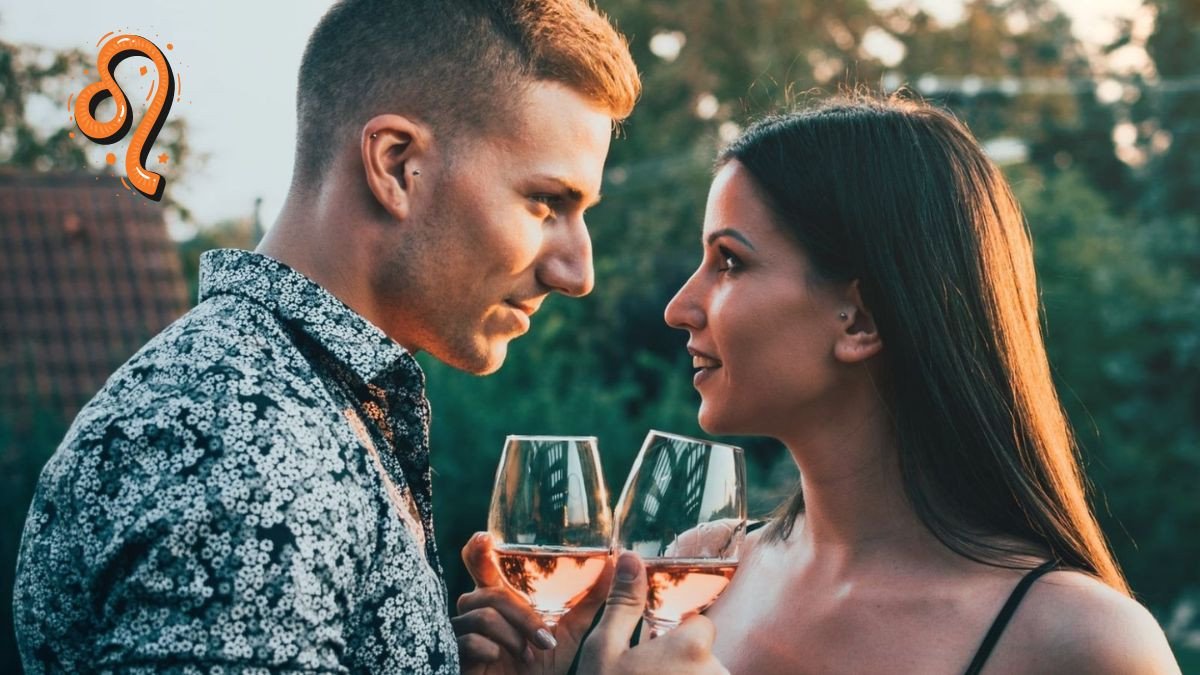 Cặp đôi lãng mạn, minh họa quan điểm tình yêu lý trí nhưng nồng cháy của người sinh tháng 8 mệnh Sư Tử.